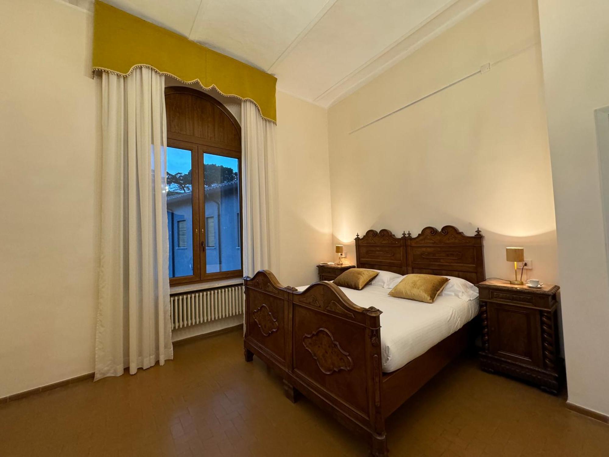 Monastero Ss. Annunziata Otel Todi Dış mekan fotoğraf A room at the hotel